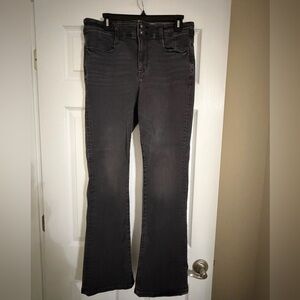 AMERICAN EAGLE women’s high rise skinny kick washed black jeans-Size 12 regular